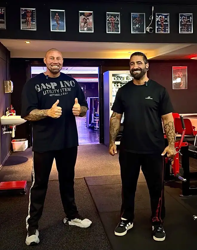 Joel en Koen, de eigenaren van Xplosive Gym, in de gym